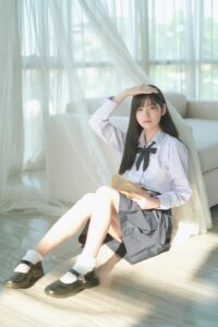 พยาบาลสาว