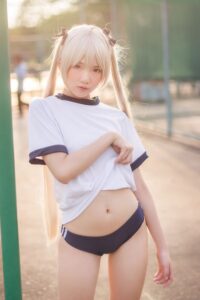 พริตตี้สาว