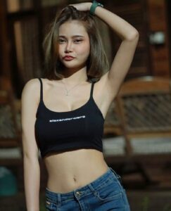 น้องน้ำแข็งทิพวรรณ