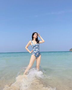 โม อมีนา